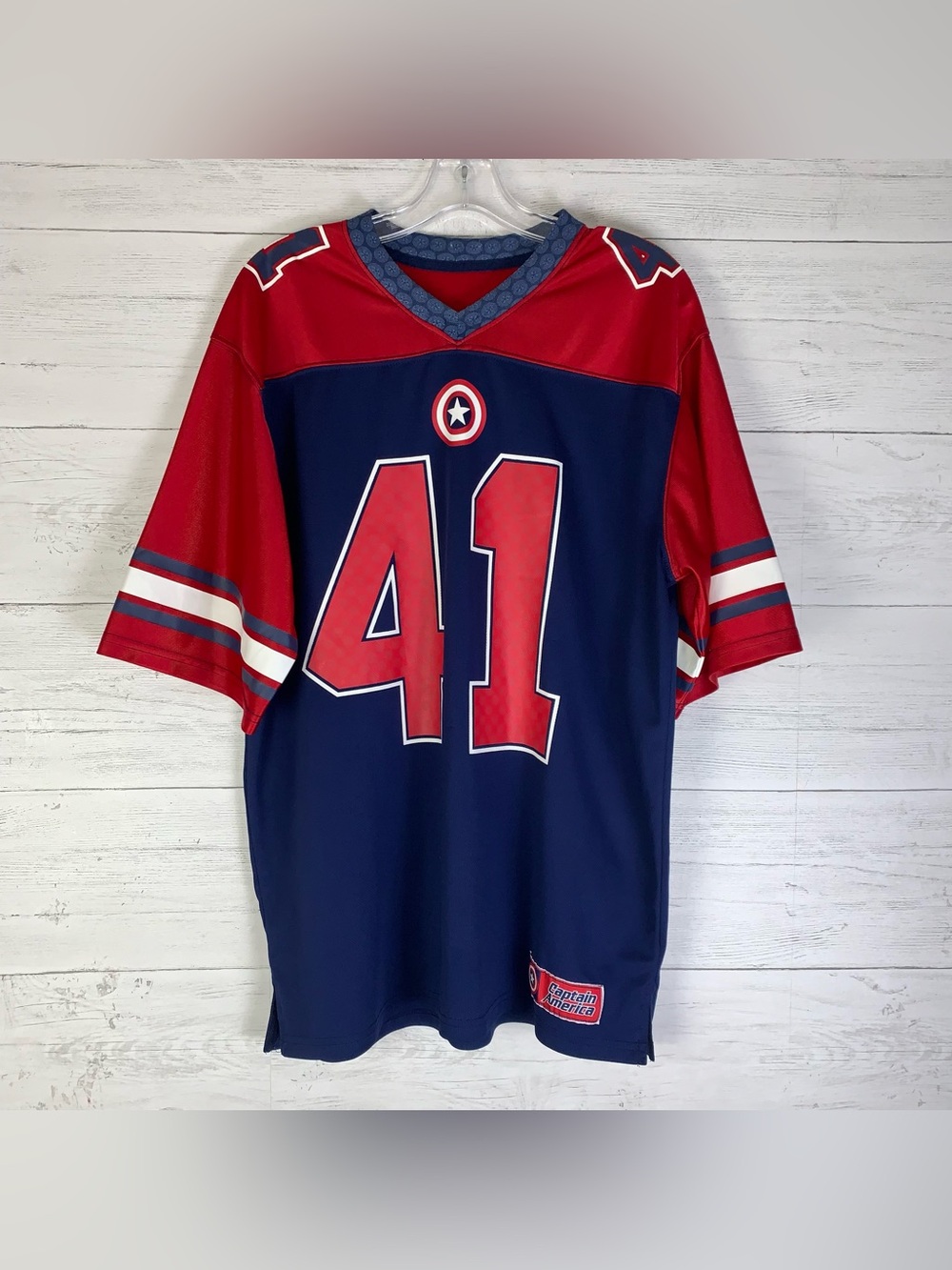 Marvel Captain America "Super Soldier" football-style jersey XL